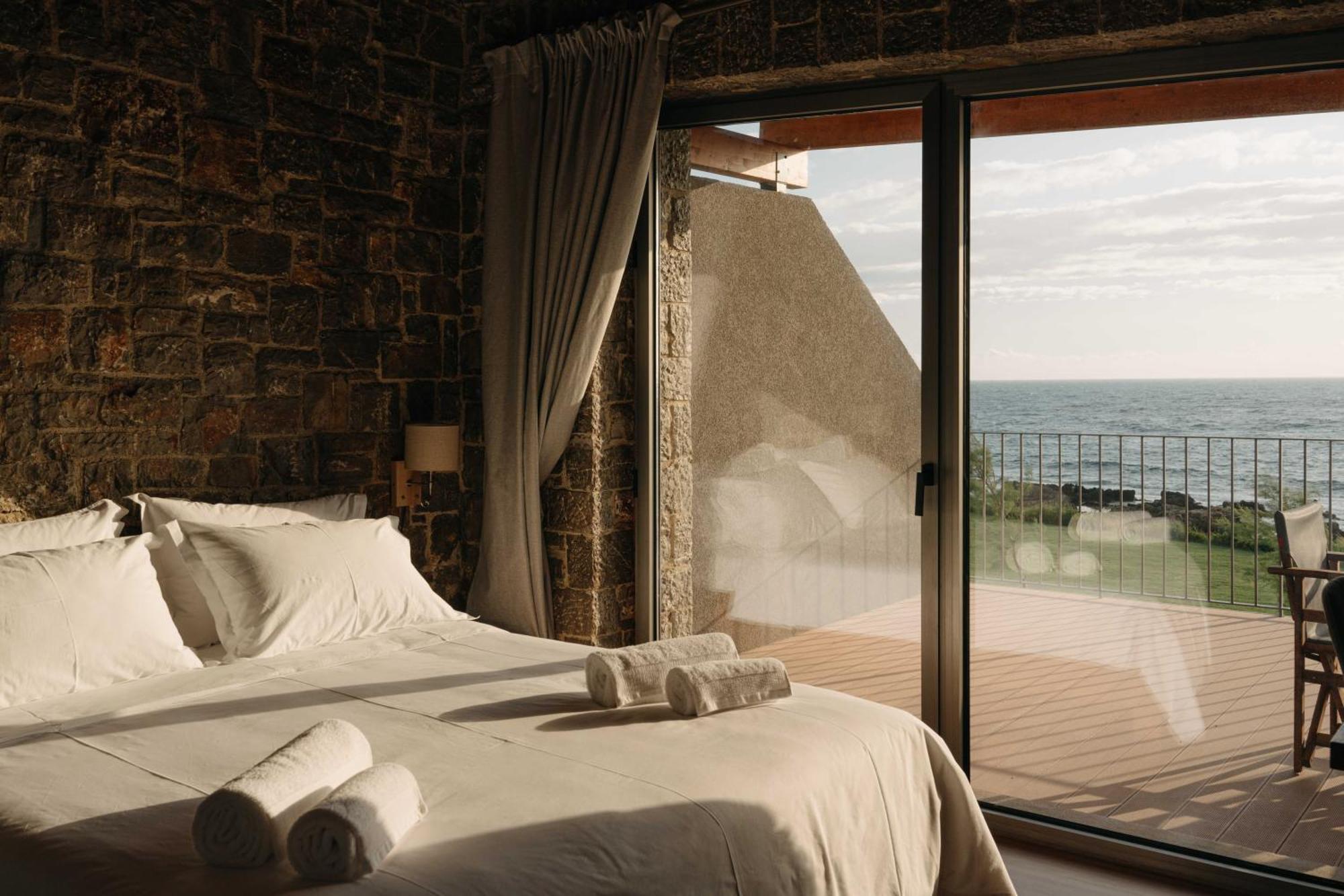 Real Life Homes Luxurious Seafront Villas Each With Their Own Private Pools Korakochori Exterior photo